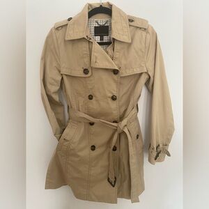Banana Republic Khaki Trench Coat with Belt